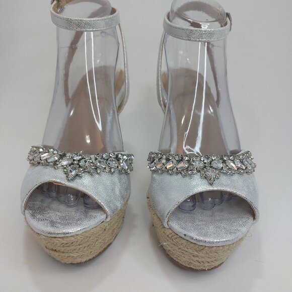 Refresh Beverly Silver Rhinestone Wedges Women's Size 7.5 - Picture 2 of 12